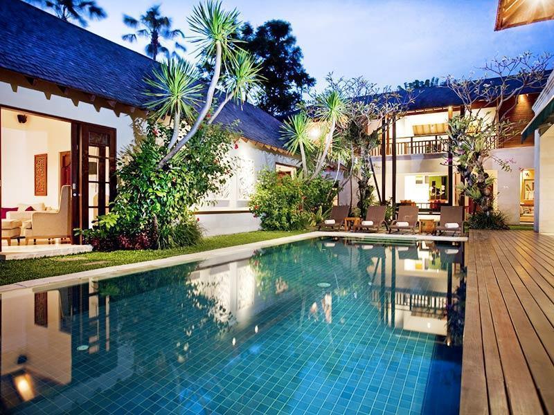 Villa Shinta Dewi - Laksmana Керобокан Экстерьер фото